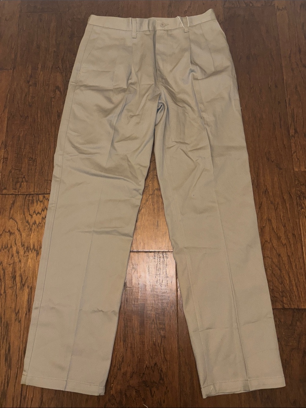 Wrangler Riata Men's 32 Classic Straight-Fit Chino Pants in Khaki